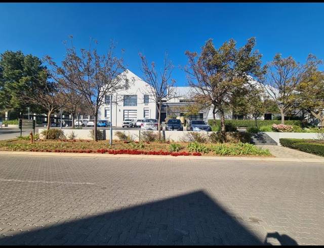 BUSINESS PROPERTY TO RENT IN LYNNWOOD